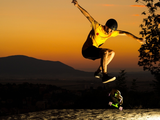 Fondo de pantalla Skater Boy 640x480