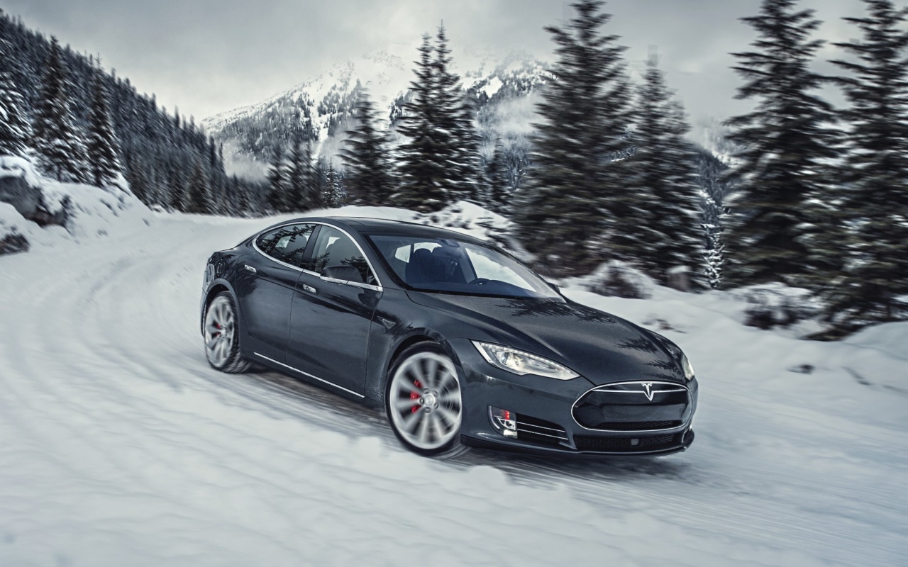 Fondo de pantalla Tesla Model S P85D on Snow 1280x800
