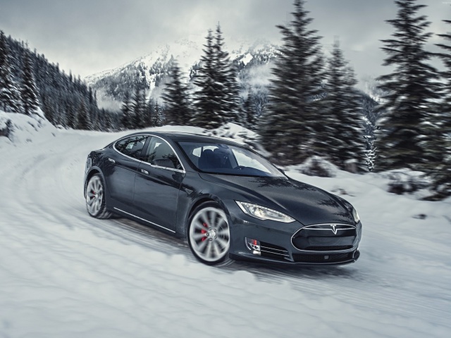 Tesla Model S P85D on Snow wallpaper 640x480