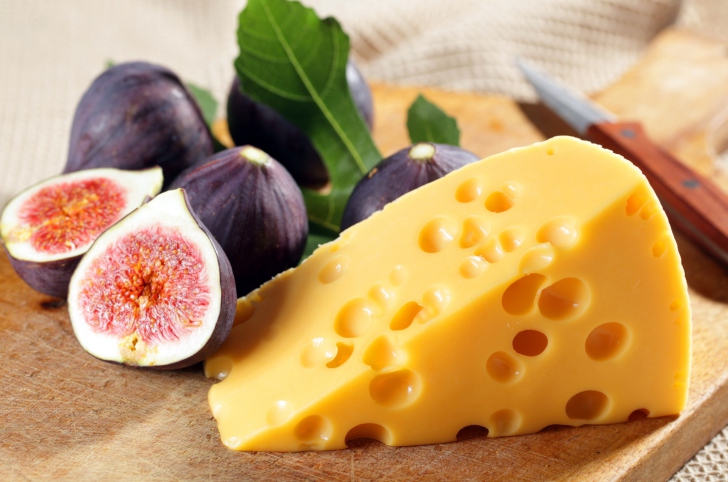 Fig And Cheese wallpaper