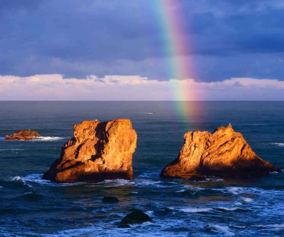 Обои Ocean, Rocks And Rainbow 960x800