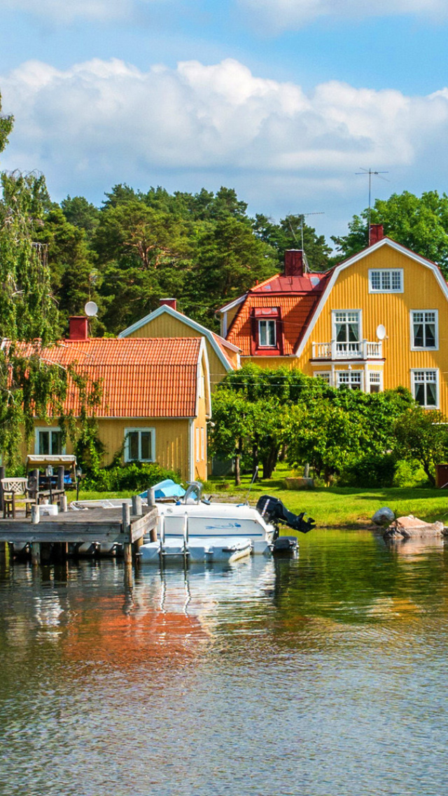 Обои Vaxholm, Sweden 640x1136