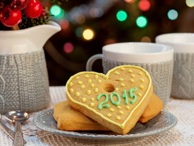Обои Try Merry Xmas Cookies with Mulled Wine 640x480