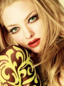 Amanda Seyfried Green Eyes wallpaper 132x176