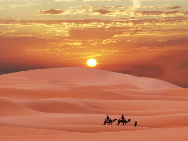 Sahara Desert wallpaper 640x480