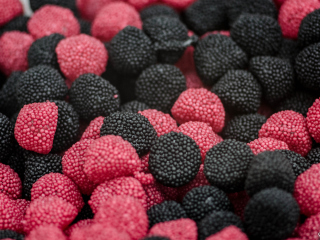 Pink and Black Berries Candies wallpaper 320x240