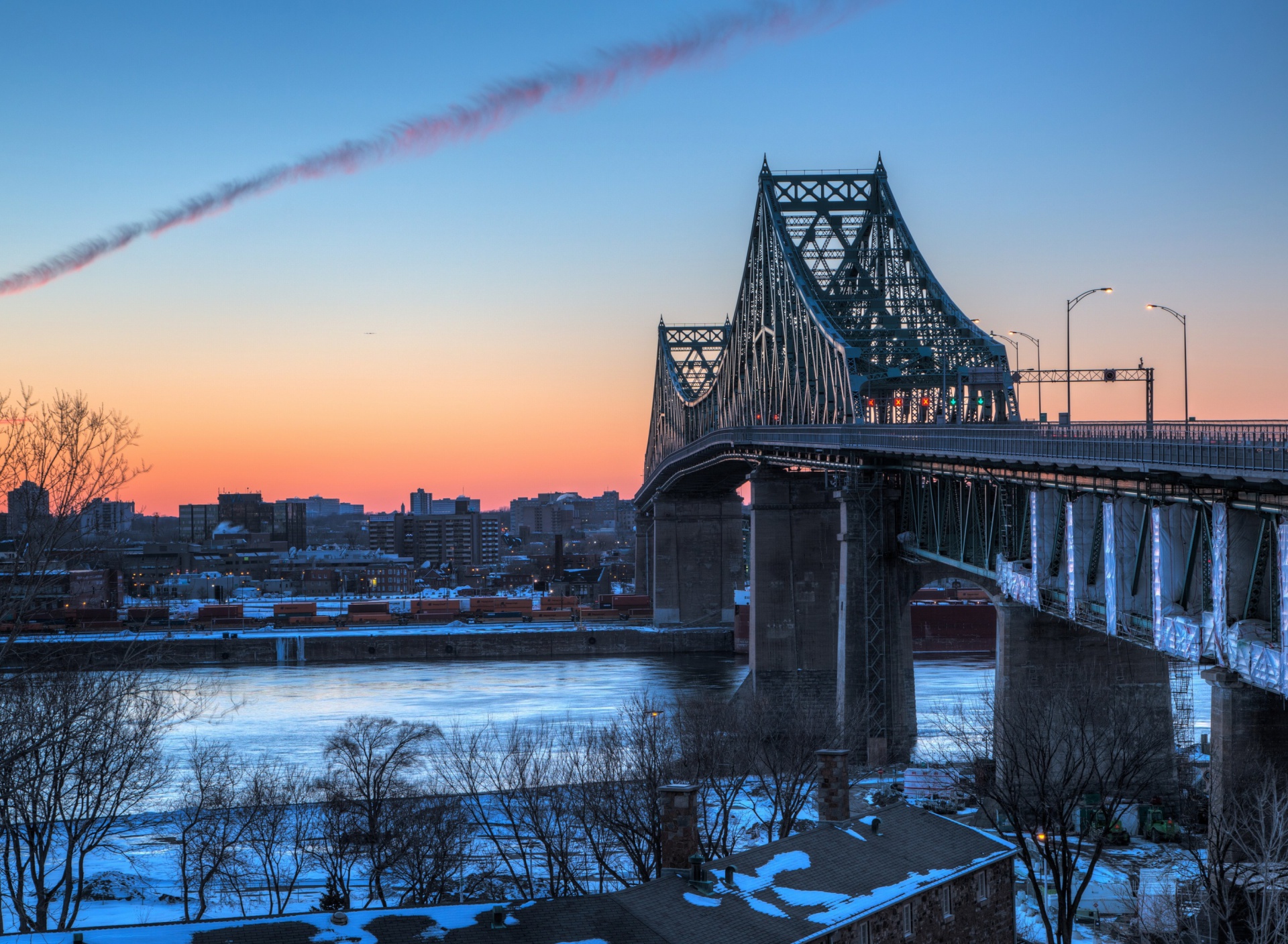 Fondo de pantalla Montreal Quebec City 1920x1408