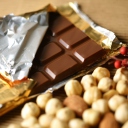 Sfondi Chocolate And Hazelnuts 128x128