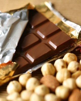 Chocolate And Hazelnuts - Obrázkek zdarma pro 480x640