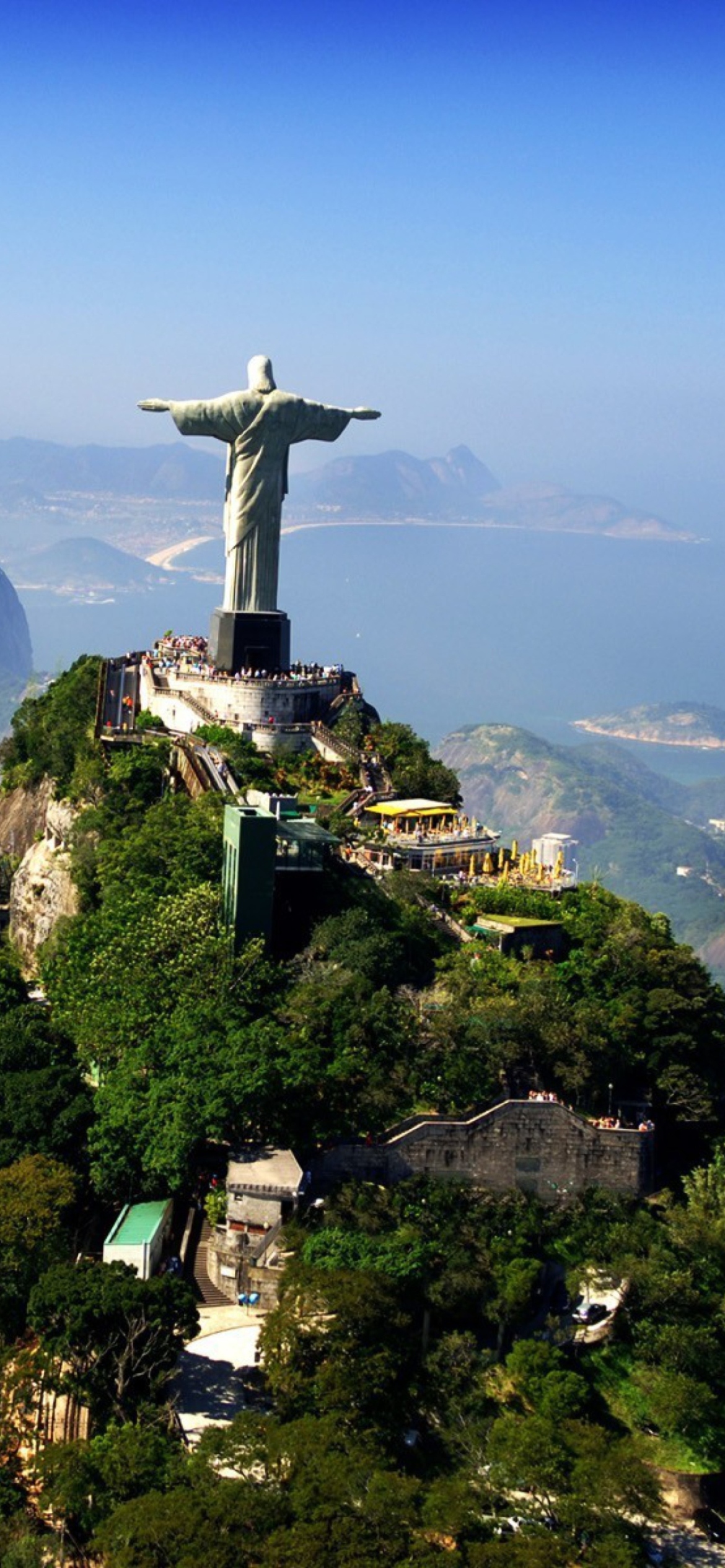 Обои Statue Of Christ On Corcovado Hill In Rio De Janeiro Brazil 1170x2532
