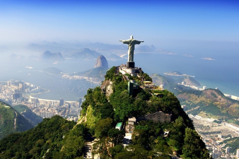Das Statue Of Christ On Corcovado Hill In Rio De Janeiro Brazil Wallpaper 480x320