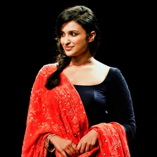 Actress Parineeti Chopra - Obrázkek zdarma pro iPad 2