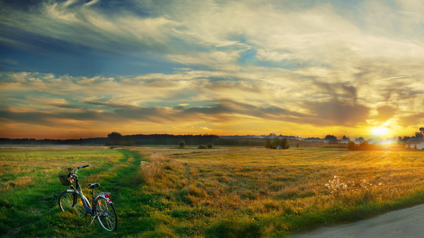 Das Riding Bicycle In Country Side Wallpaper 1366x768