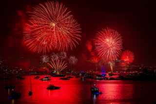 Asian Holiday fireworks - Fondos de pantalla gratis 
