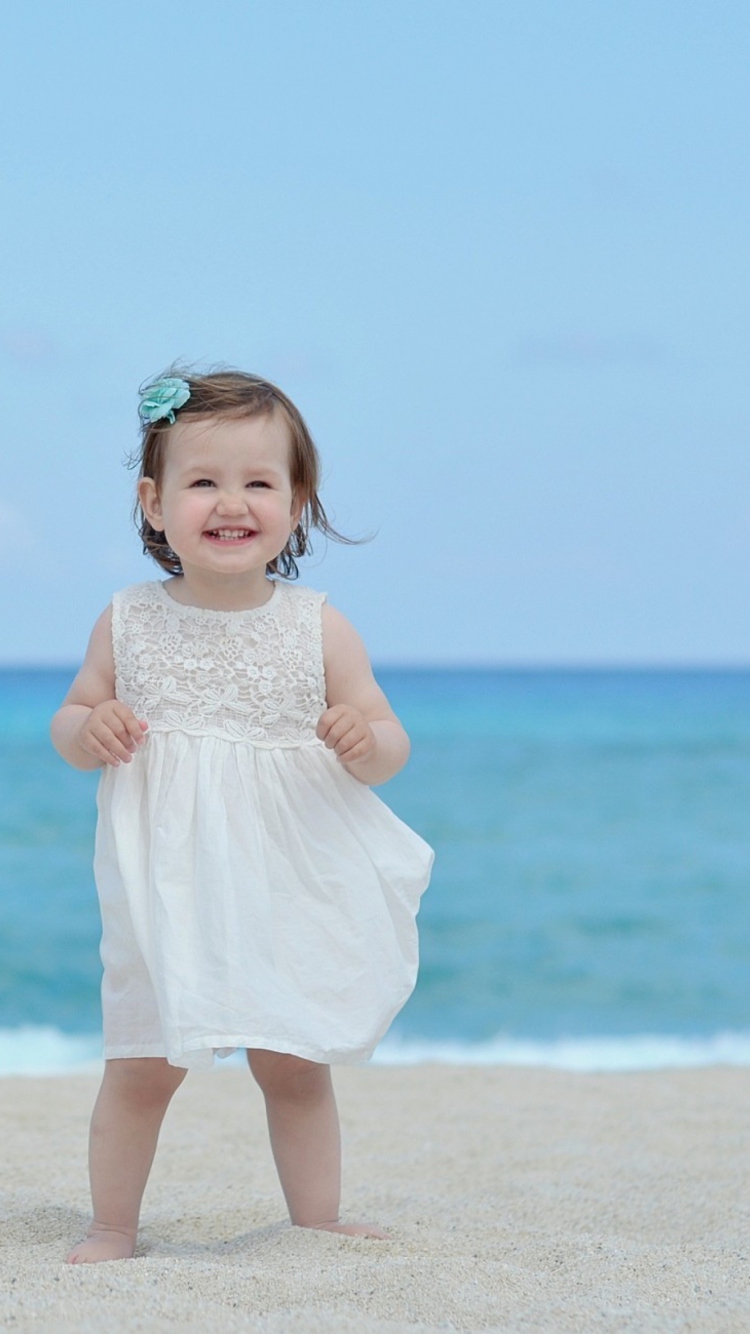 Little Angel At Beach wallpaper 750x1334