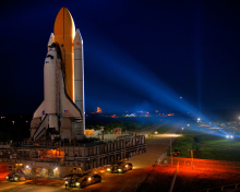 Sfondi Space Shuttle Discovery 220x176