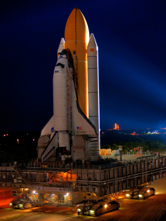 Das Space Shuttle Discovery Wallpaper 240x320