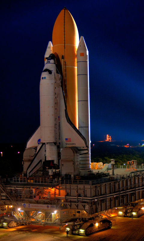 Fondo de pantalla Space Shuttle Discovery 480x800