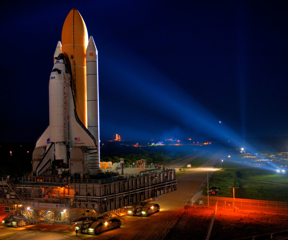 Fondo de pantalla Space Shuttle Discovery 960x800