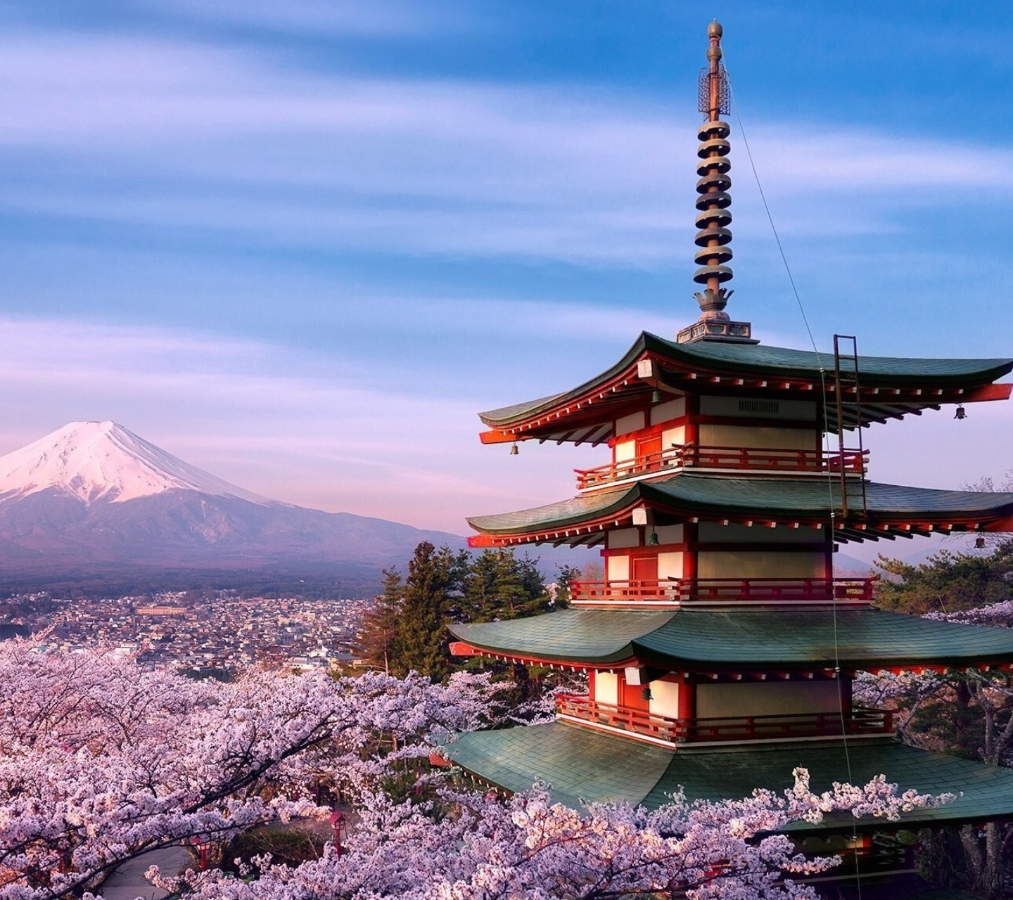 Fondo de pantalla Chureito Pagoda near Mount Fuji 1440x1280