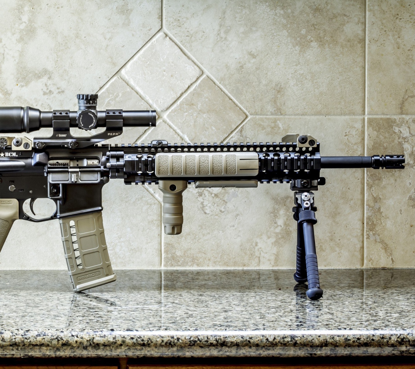 Das AR15 BCM Assaultrifle Wallpaper 1440x1280