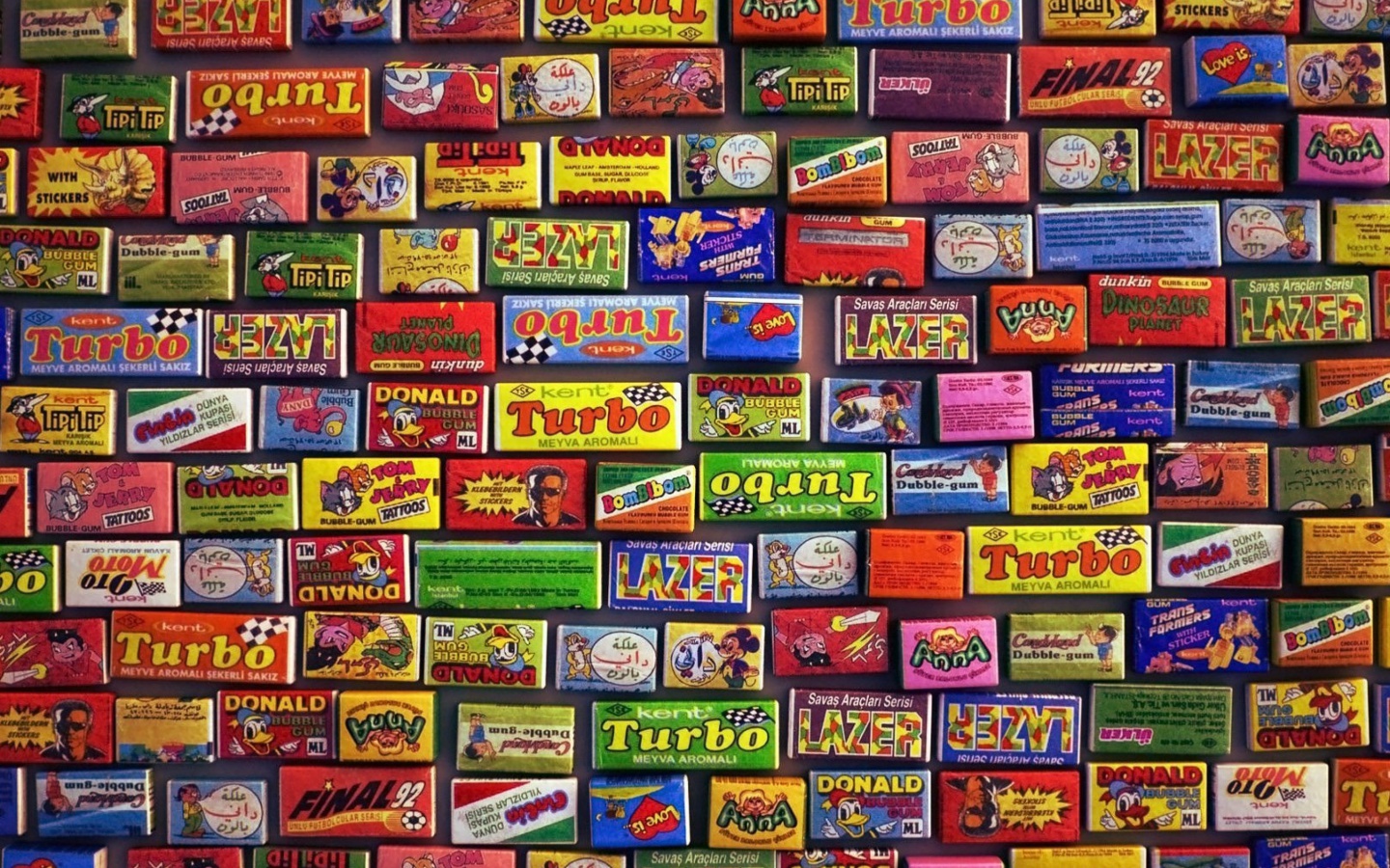 Chewing gum Turbo wallpaper 1440x900