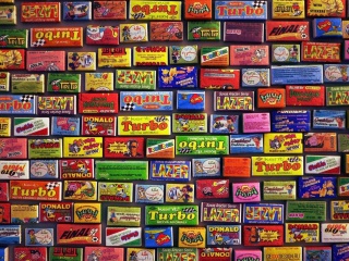 Chewing gum Turbo wallpaper 320x240