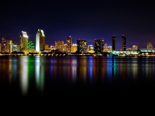 Fondo de pantalla San Diego 320x240