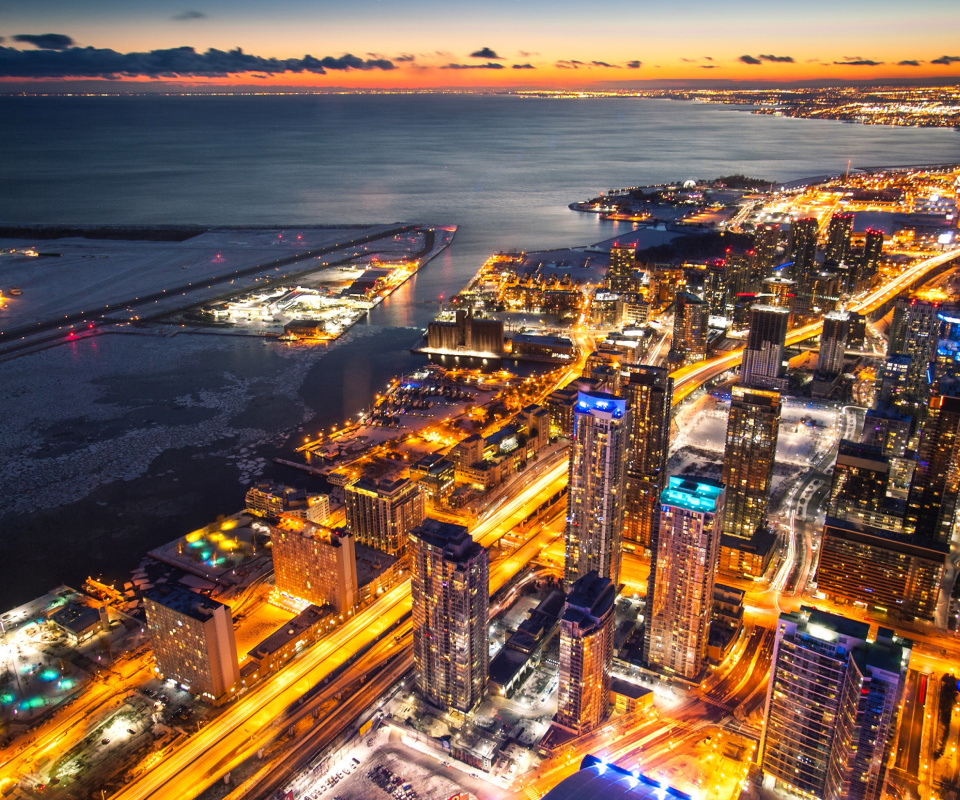 Toronto - Lake Ontario screenshot #1 960x800