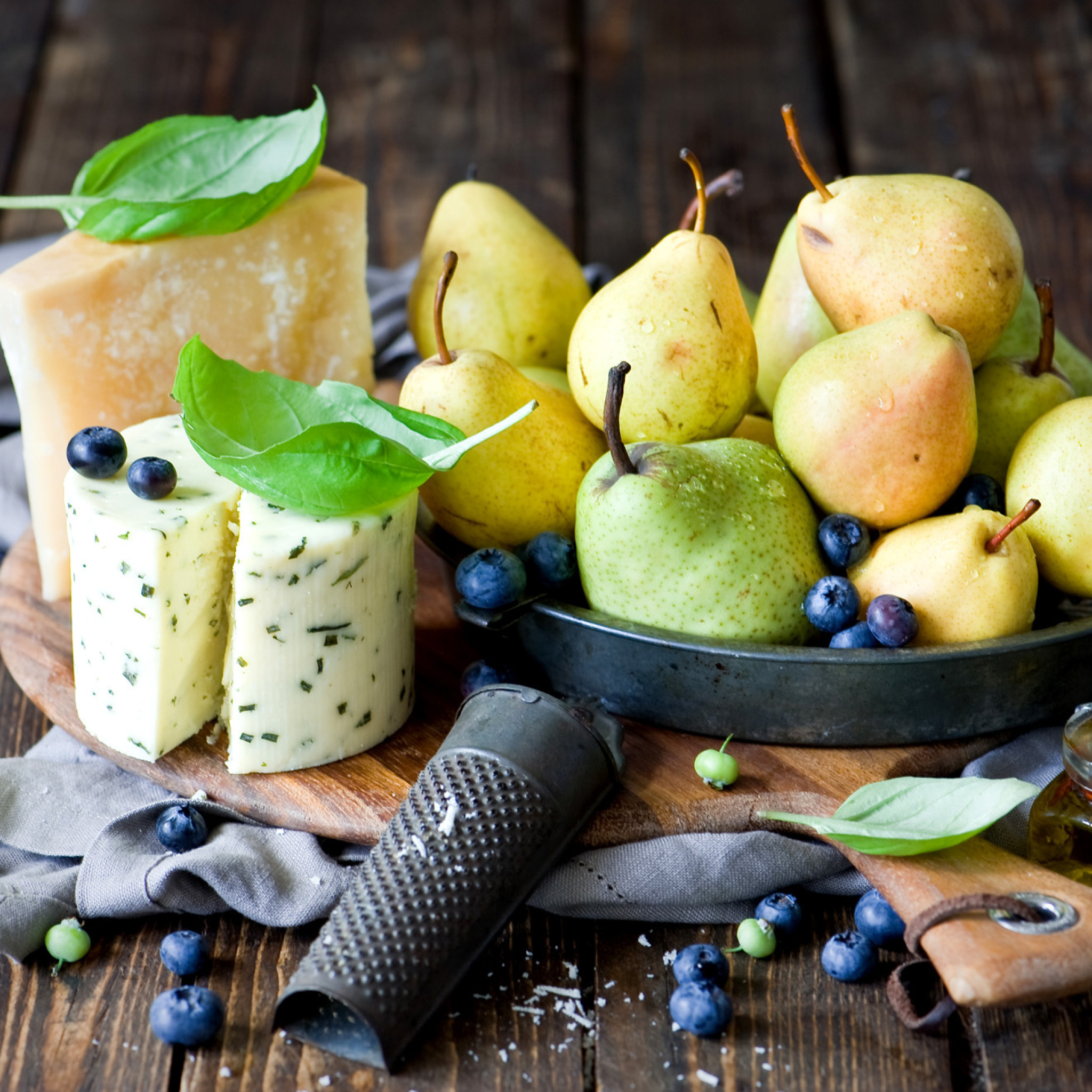 Pears and cheese DorBlu wallpaper 2048x2048
