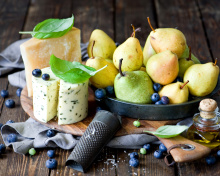 Pears and cheese DorBlu wallpaper 220x176