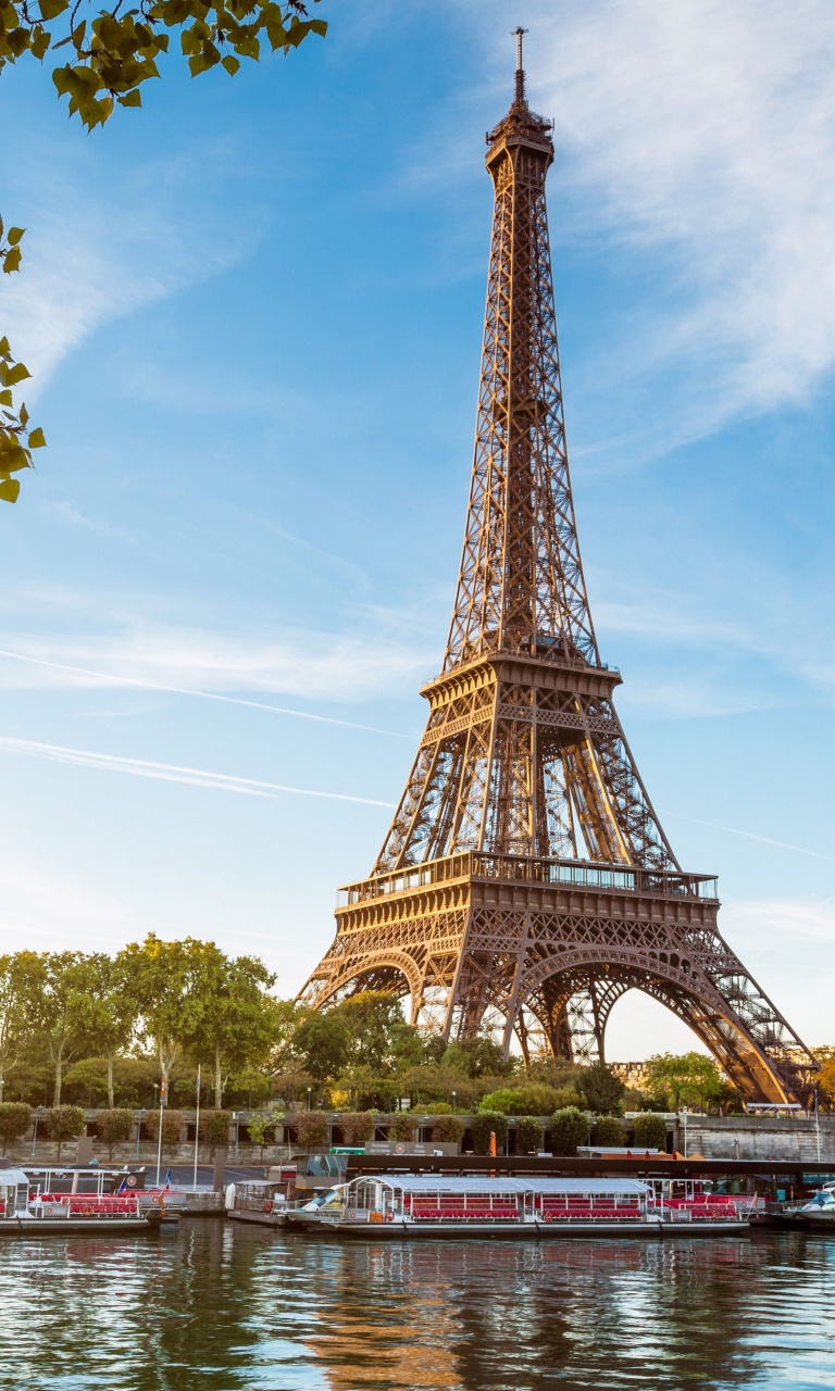 Paris Symbol Eiffel Tower wallpaper 768x1280