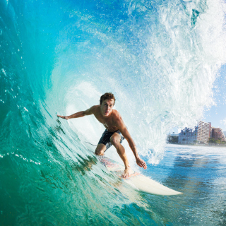 Kostenloses Catching Big Wave Wallpaper für iPad 3