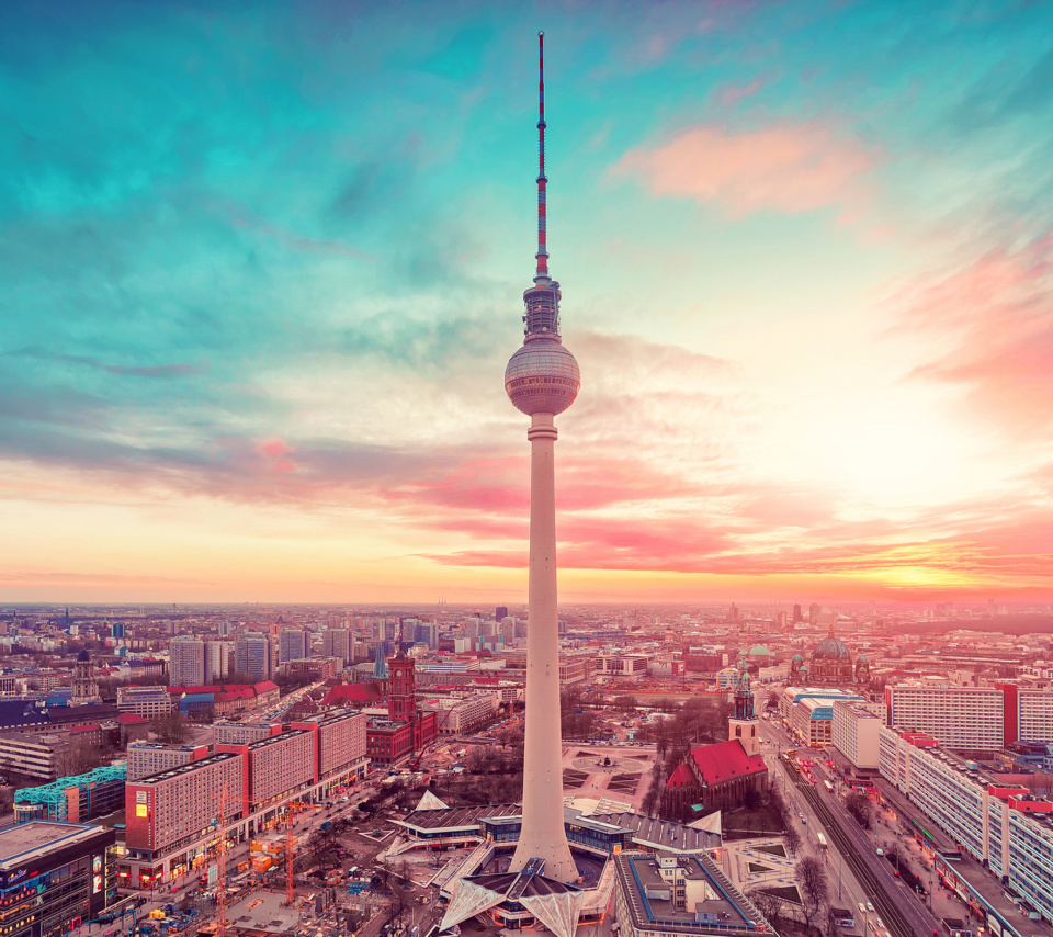 Berlin TV Tower Berliner Fernsehturm wallpaper 960x854