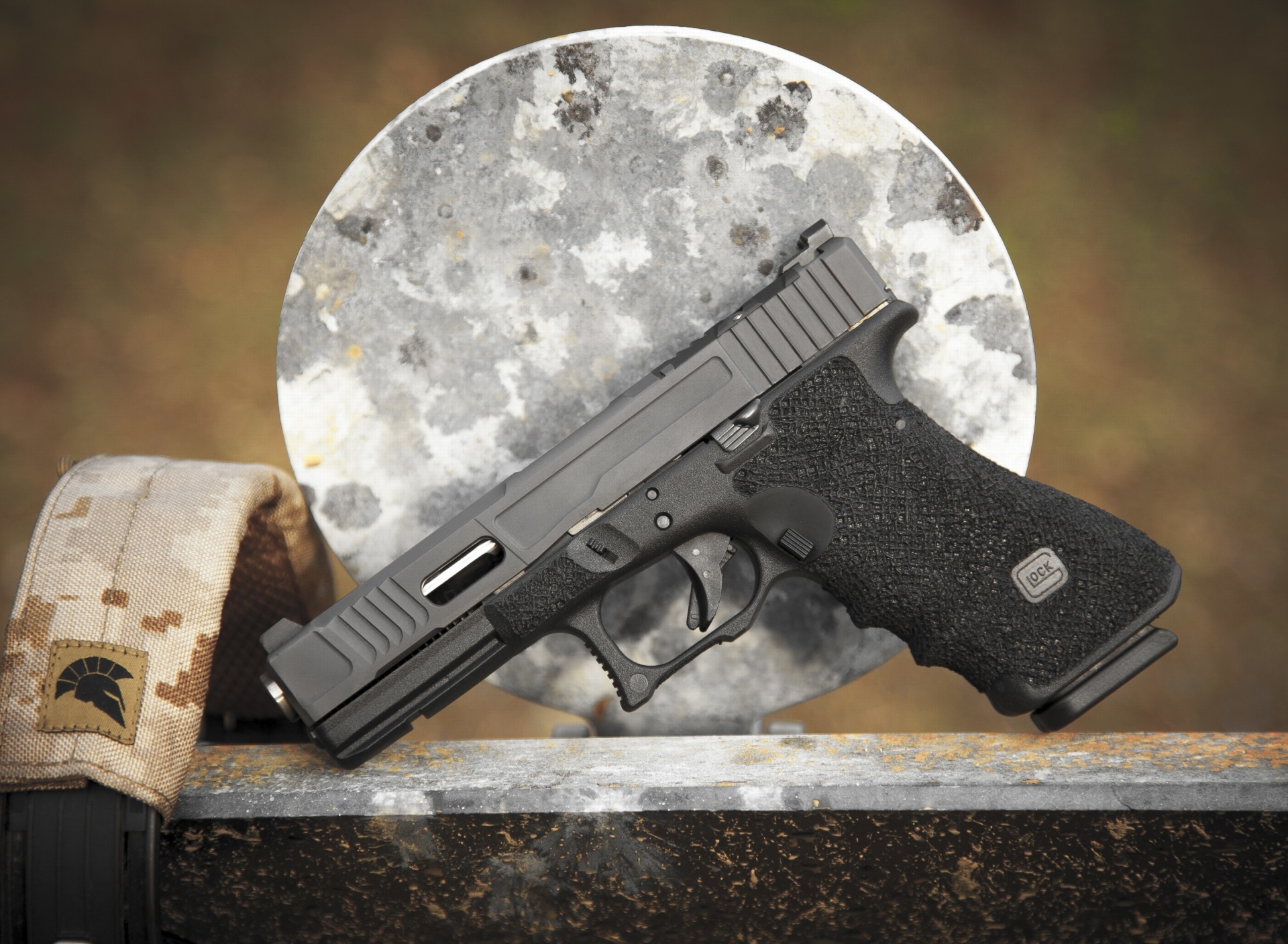 Glock 17 Austrian Pistol screenshot #1 1920x1408