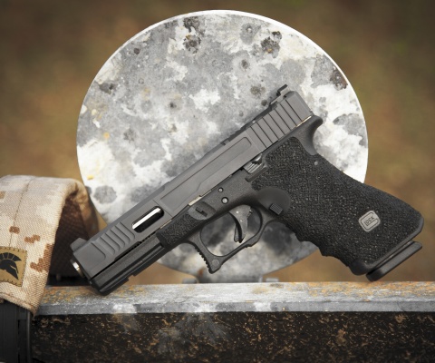 Glock 17 Austrian Pistol wallpaper 480x400