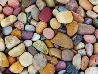 Обои Colorful Pebbles 320x240