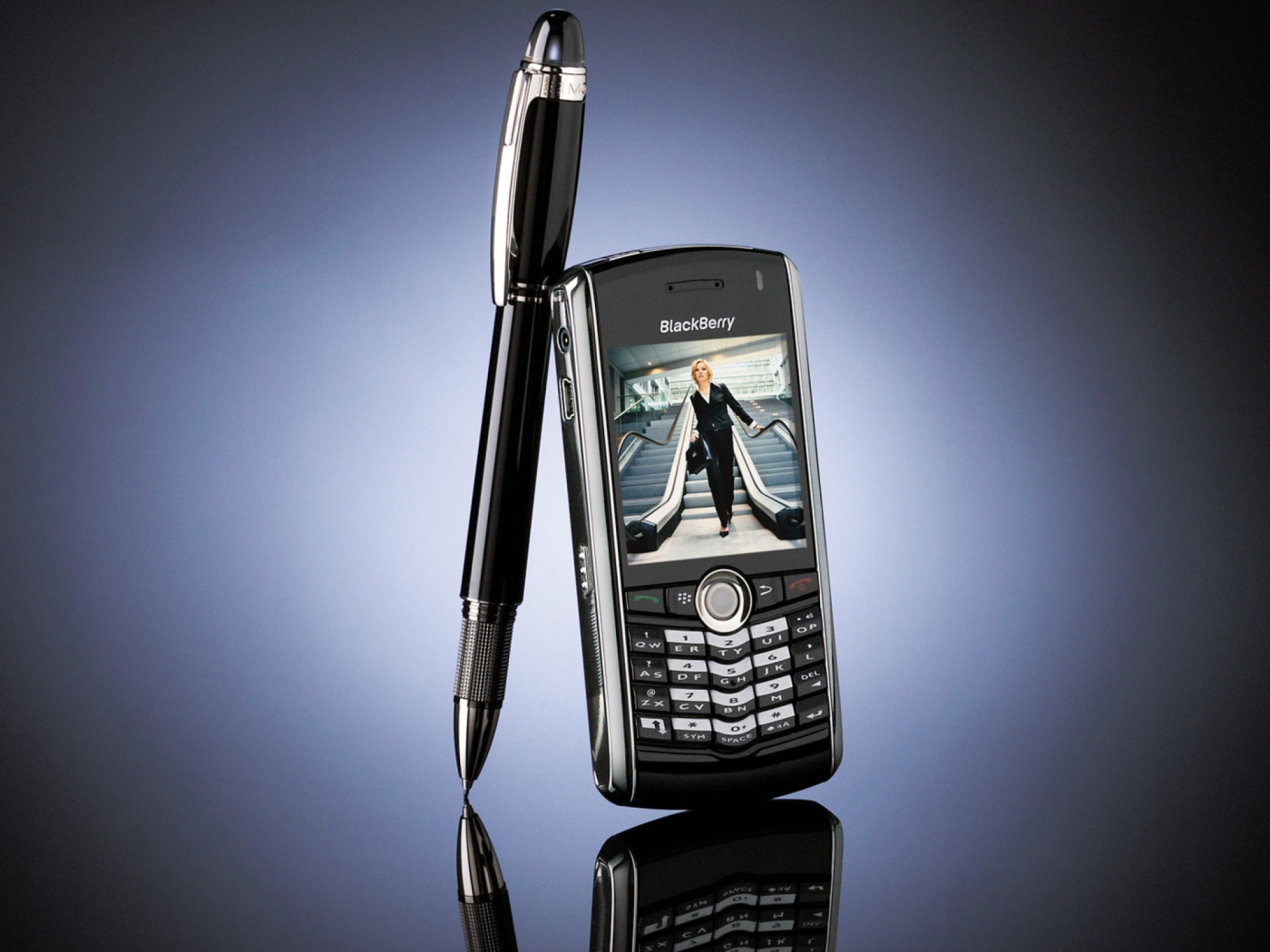 Sfondi Blackberry Pearl Vs Pen 1400x1050