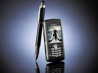 Das Blackberry Pearl Vs Pen Wallpaper 320x240
