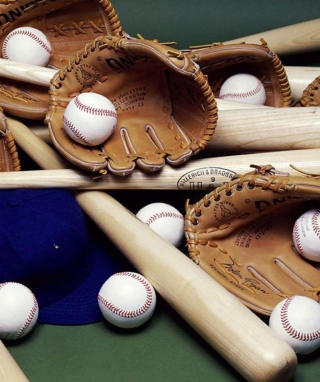 Baseball Bats And Balls sfondi gratuiti per 320x480