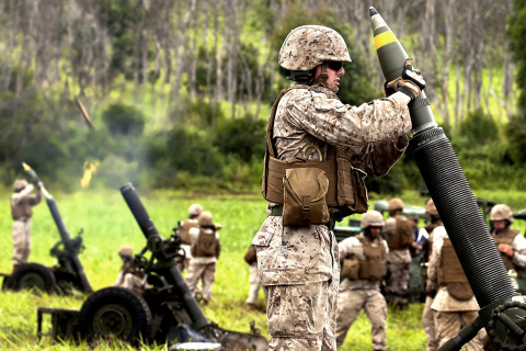 Soldier With Mortar wallpaper 480x320
