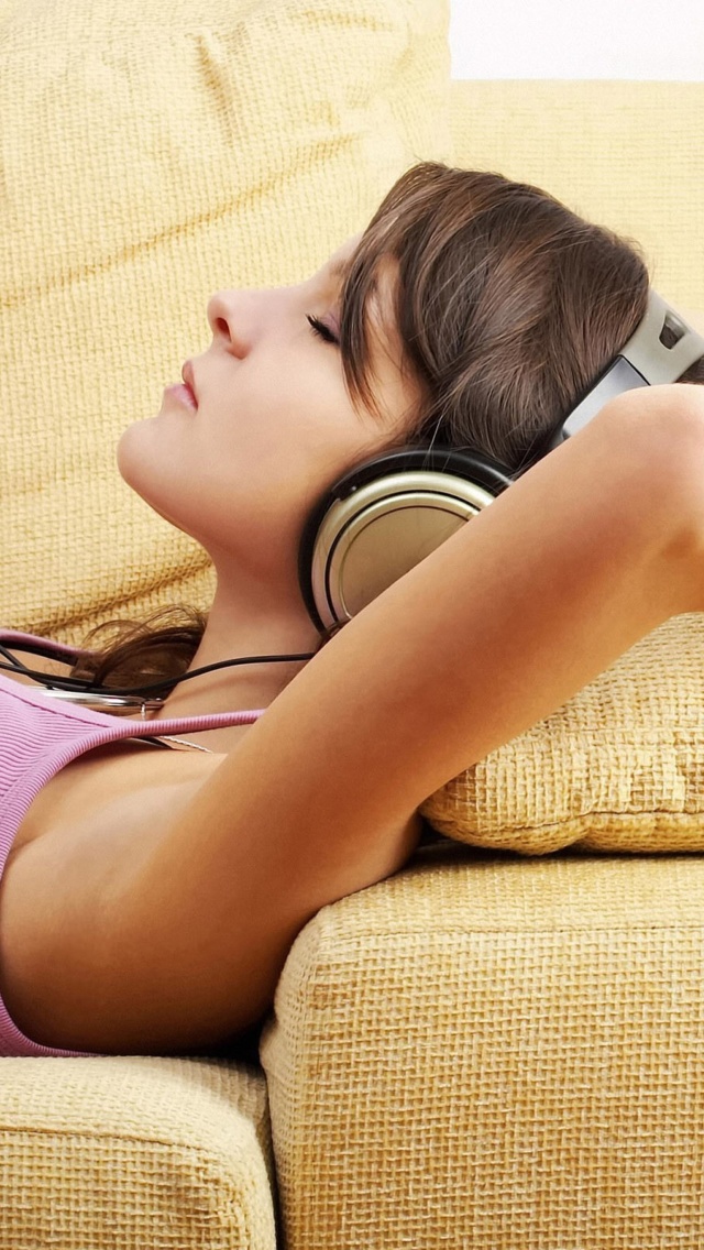 Relax in Headphones wallpaper 640x1136