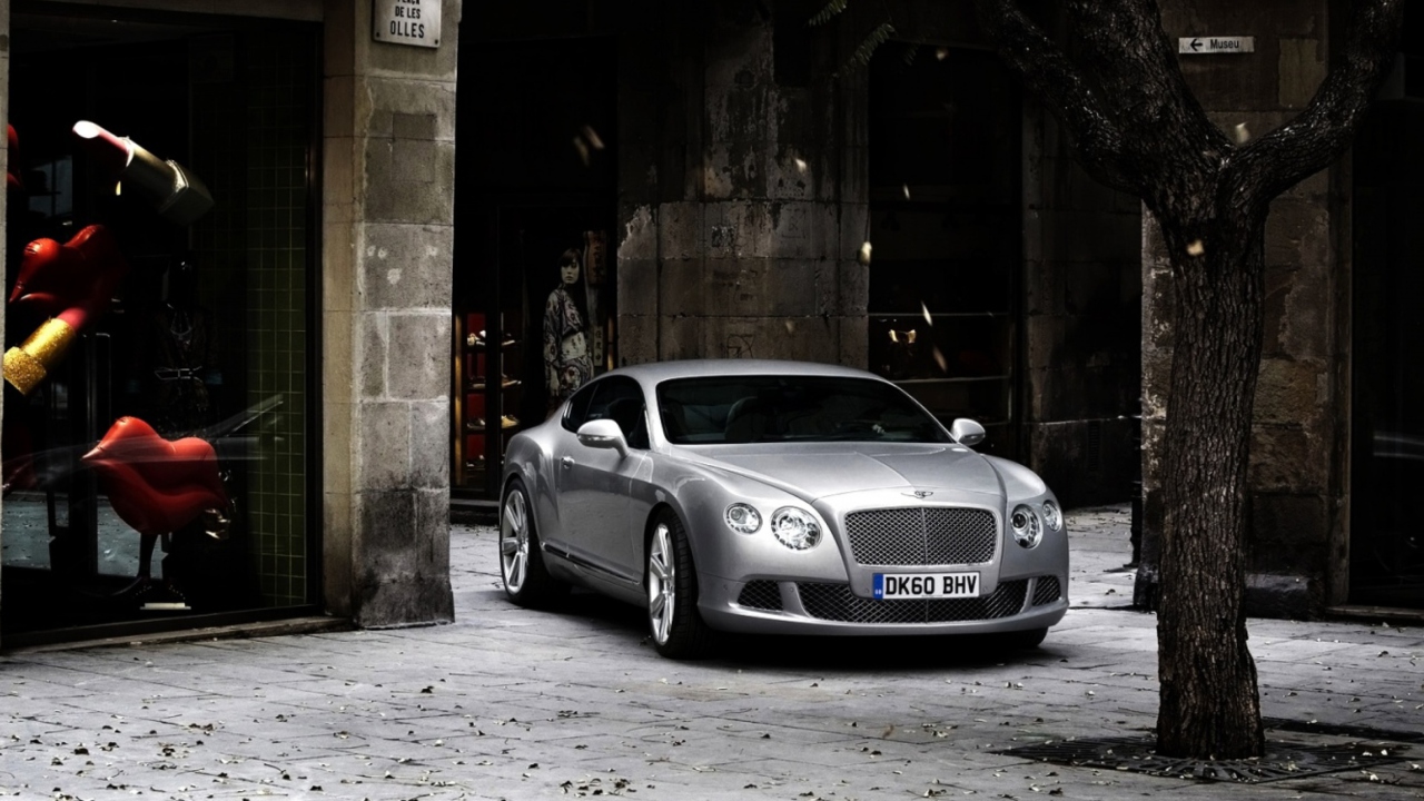 Fondo de pantalla 2011 Bentley Continental Gt 1280x720