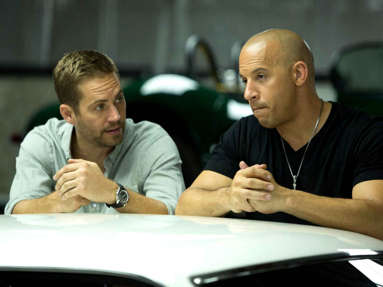 Paul Walker and Vin Diesel screenshot #1 1600x1200
