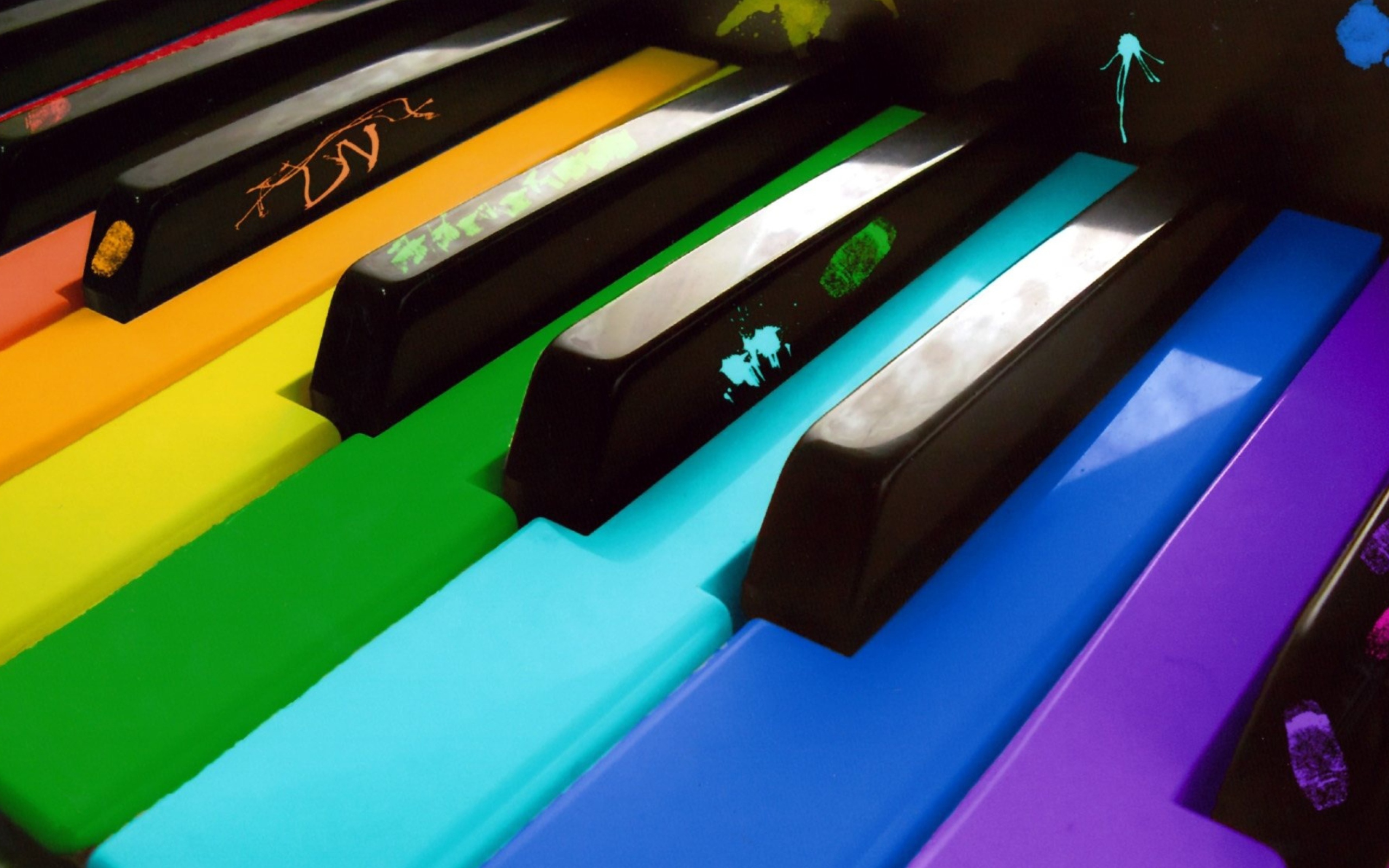 Colorful Piano Keyboard wallpaper 2560x1600