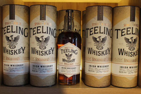 Teelings Whiskey wallpaper 480x320