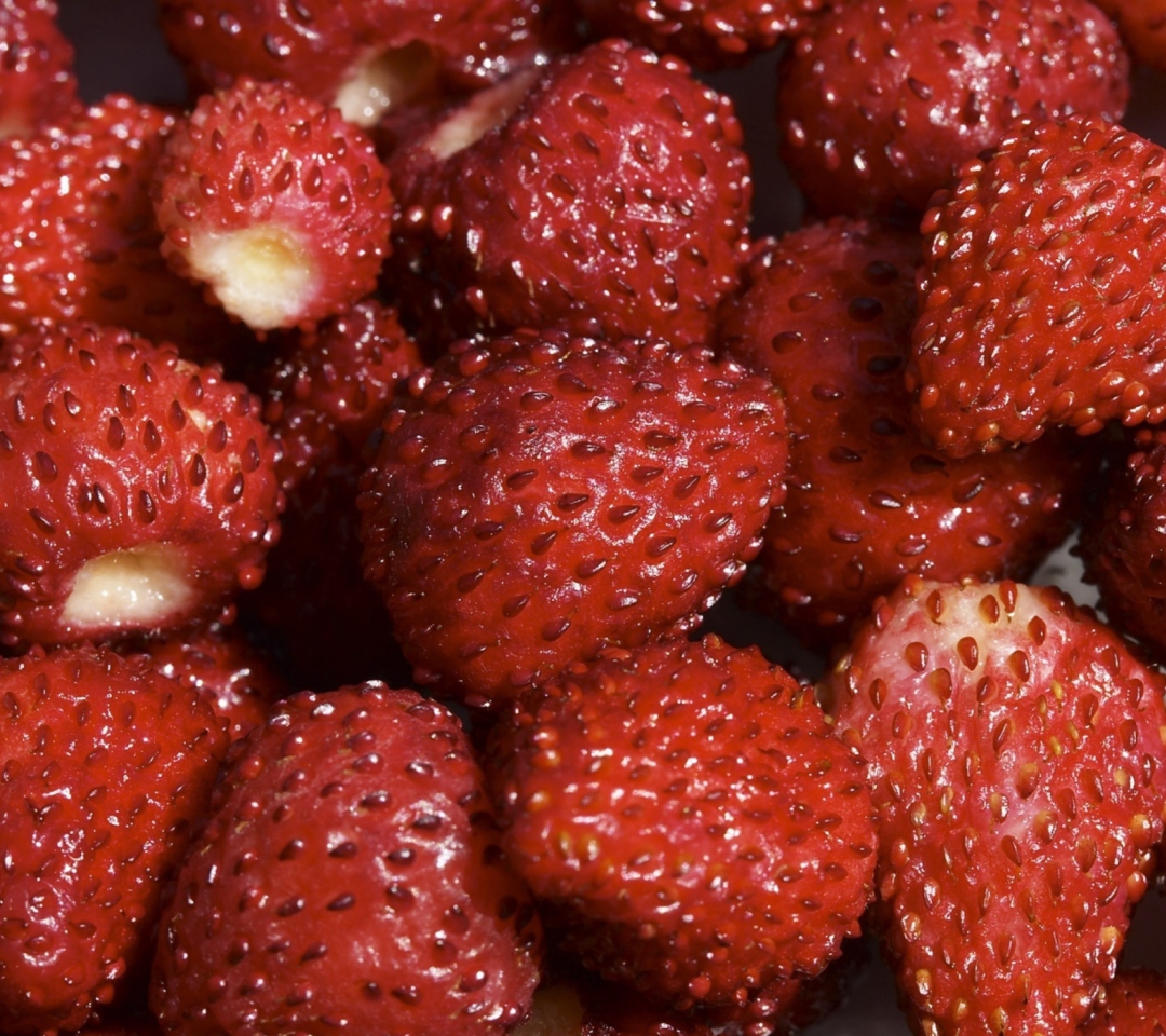Das Strawberries Wallpaper 1080x960