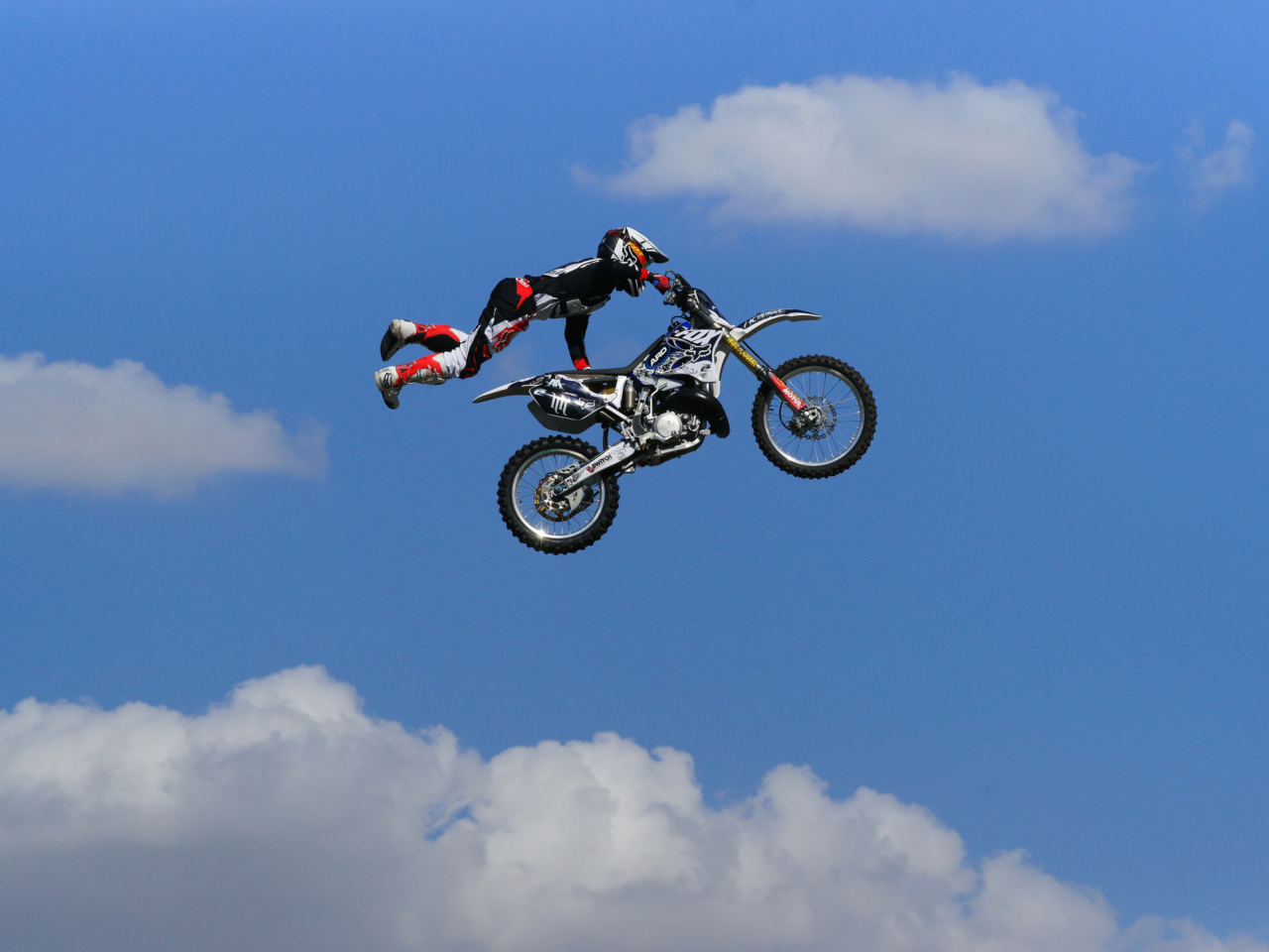 Screenshot №1 pro téma Motorcycle Jump 1280x960