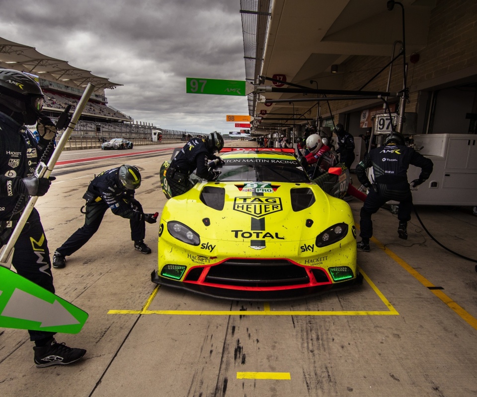 Das Aston Martin Racing Wallpaper 960x800