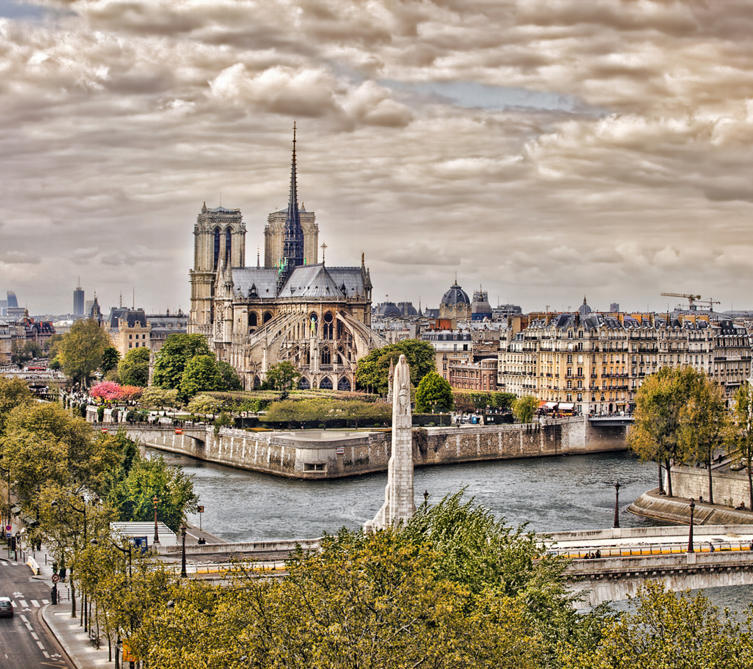 Notre dame de Paris wallpaper 1080x960